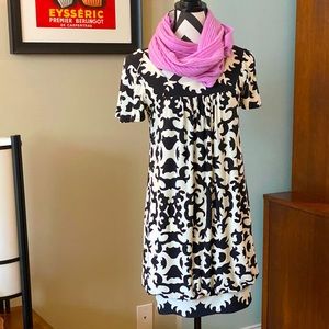Super mod pullover black and white comfy dress by Morgan McFeeters